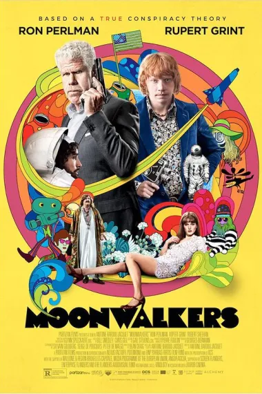 月行者 Moonwalkers (2015) 海报