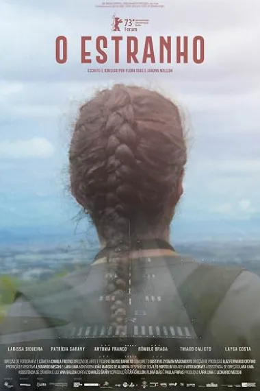 入侵者 O Estranho (2023) 海报