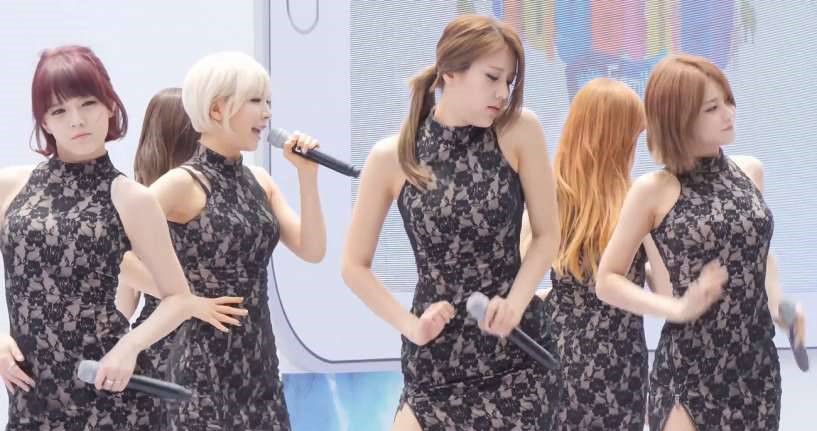 60帧4K 韩国女团 台上跳舞 现场饭拍版 AOA (Miniskirt) Live 4K ULTRA HD 2160p 60fps[287.25MB/百度] 海报